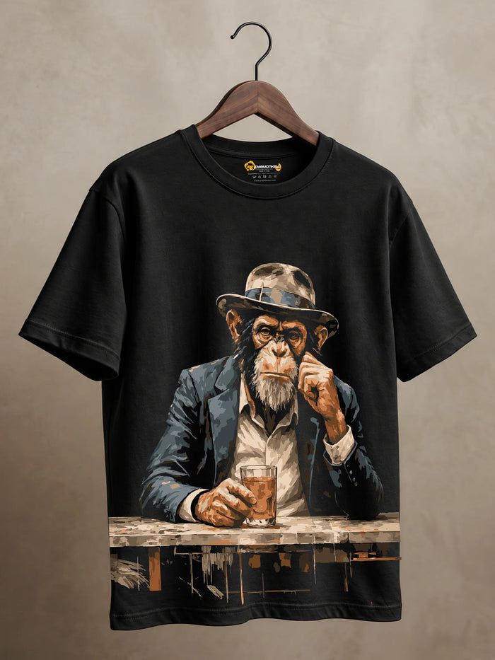 Oversized Chilling Monkey Print T-Shirt – Unisex Casual Wear